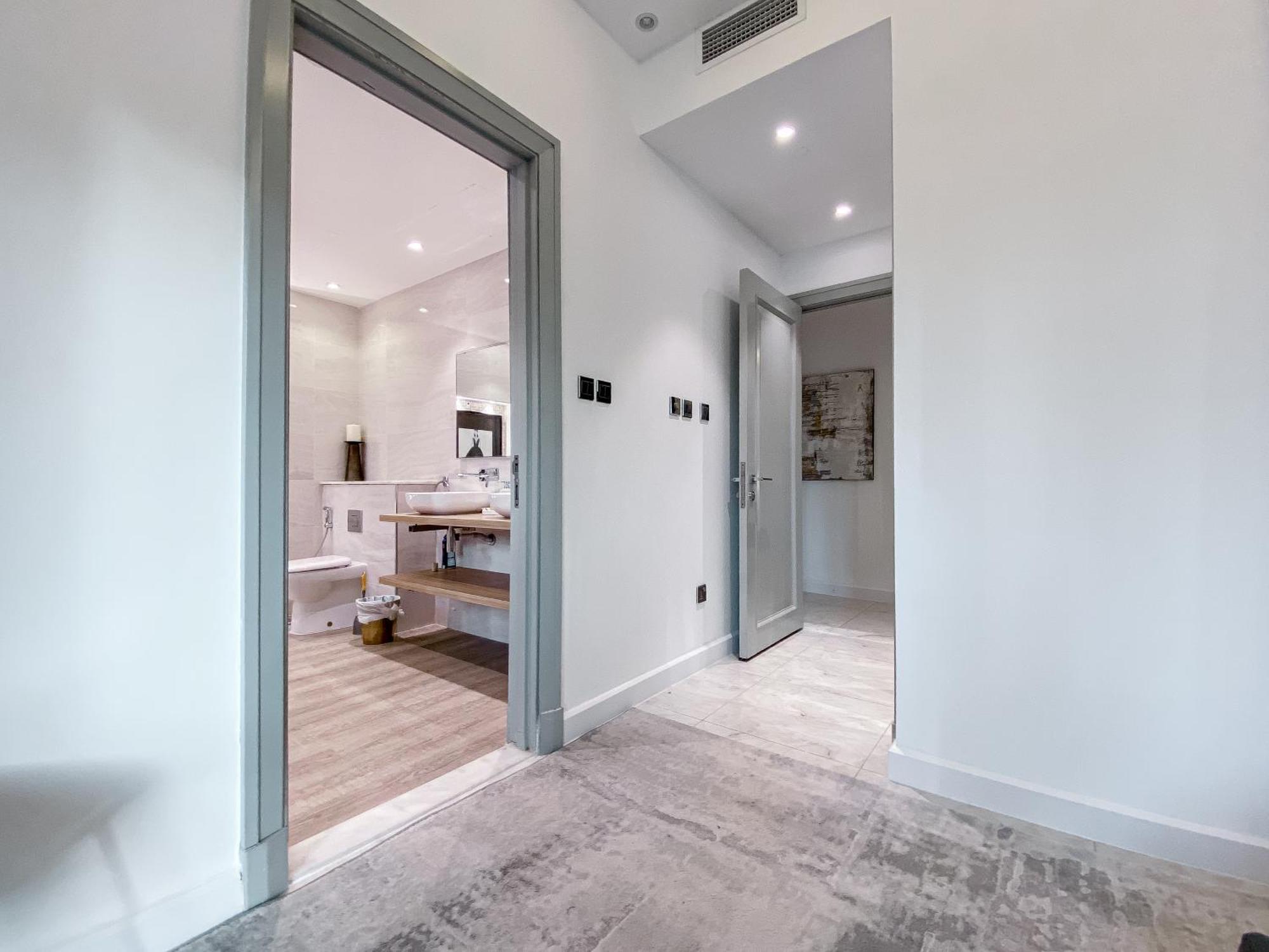Live The Burj Lifestyle In Timeless Oldtown By Sbh * Dubai