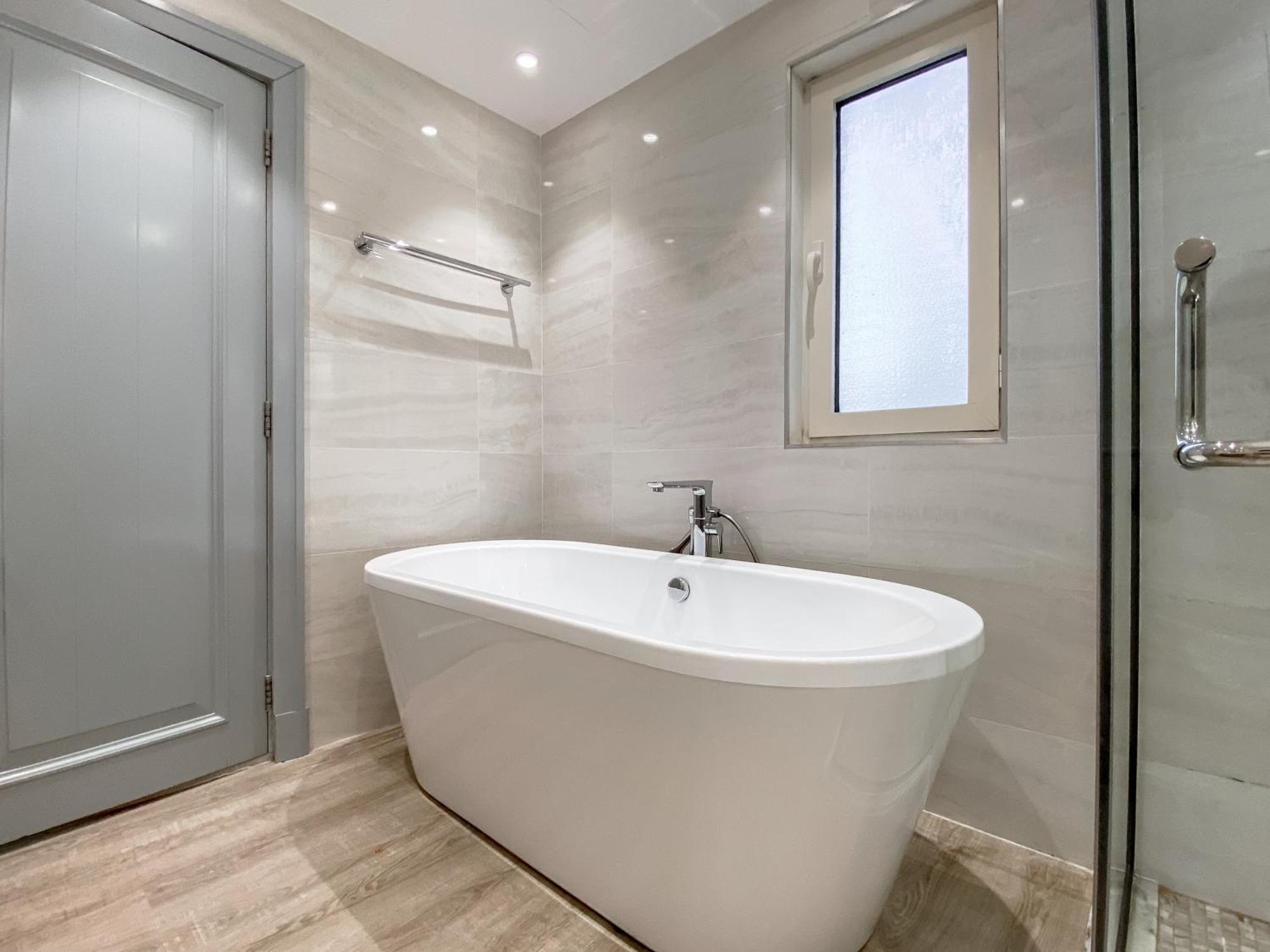 Live The Burj Lifestyle In Timeless Oldtown By Sbh Apartment *